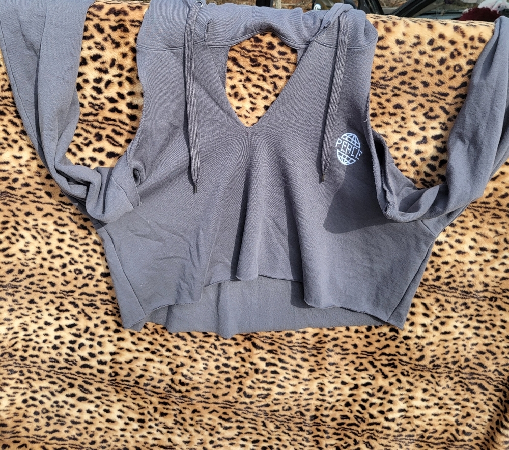 Cropped sweatshirt